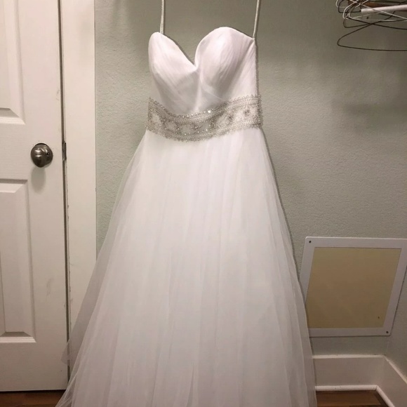 Oleg Cassini  Strapless Designer Wedding Gown 4 - Picture 1 of 4